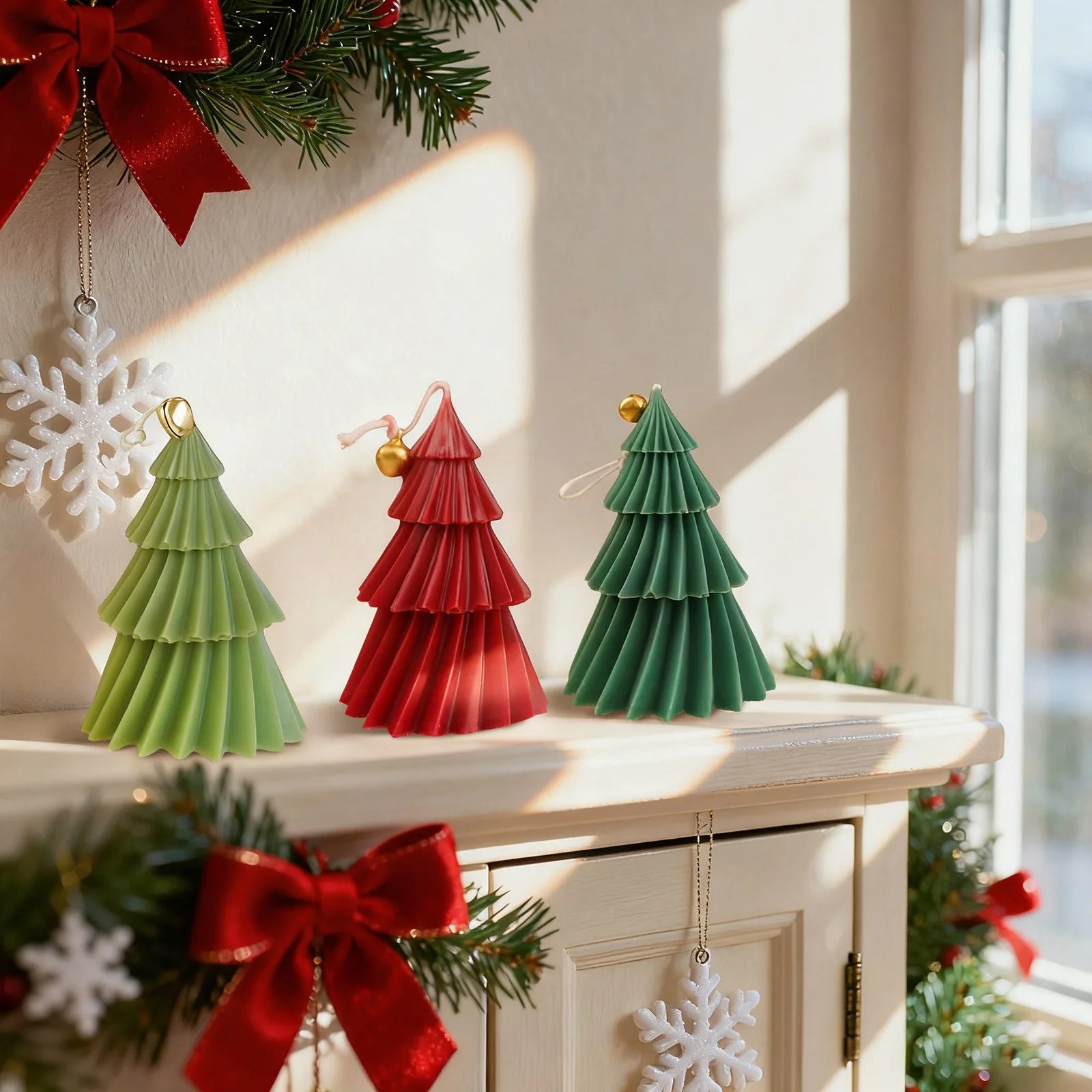 Świeczka ozdobna CHOINKA (KOLORY)